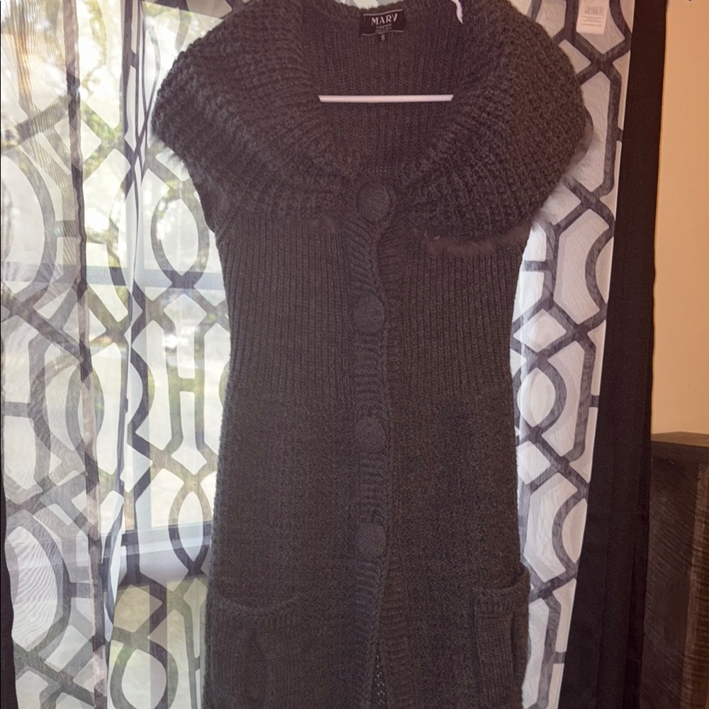 Women's Gray Sweater